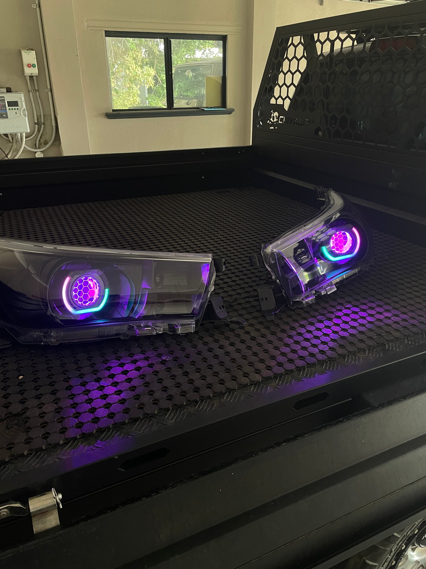 Custom Headlights 4x4