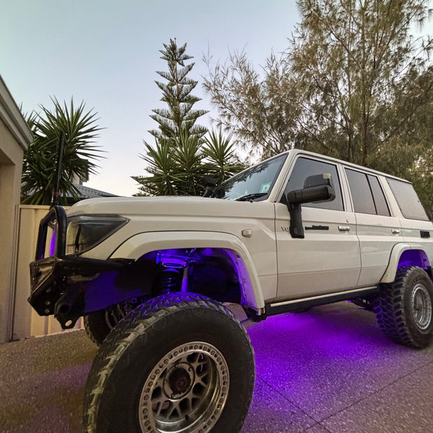 RGB Chasing Rock Lights 8